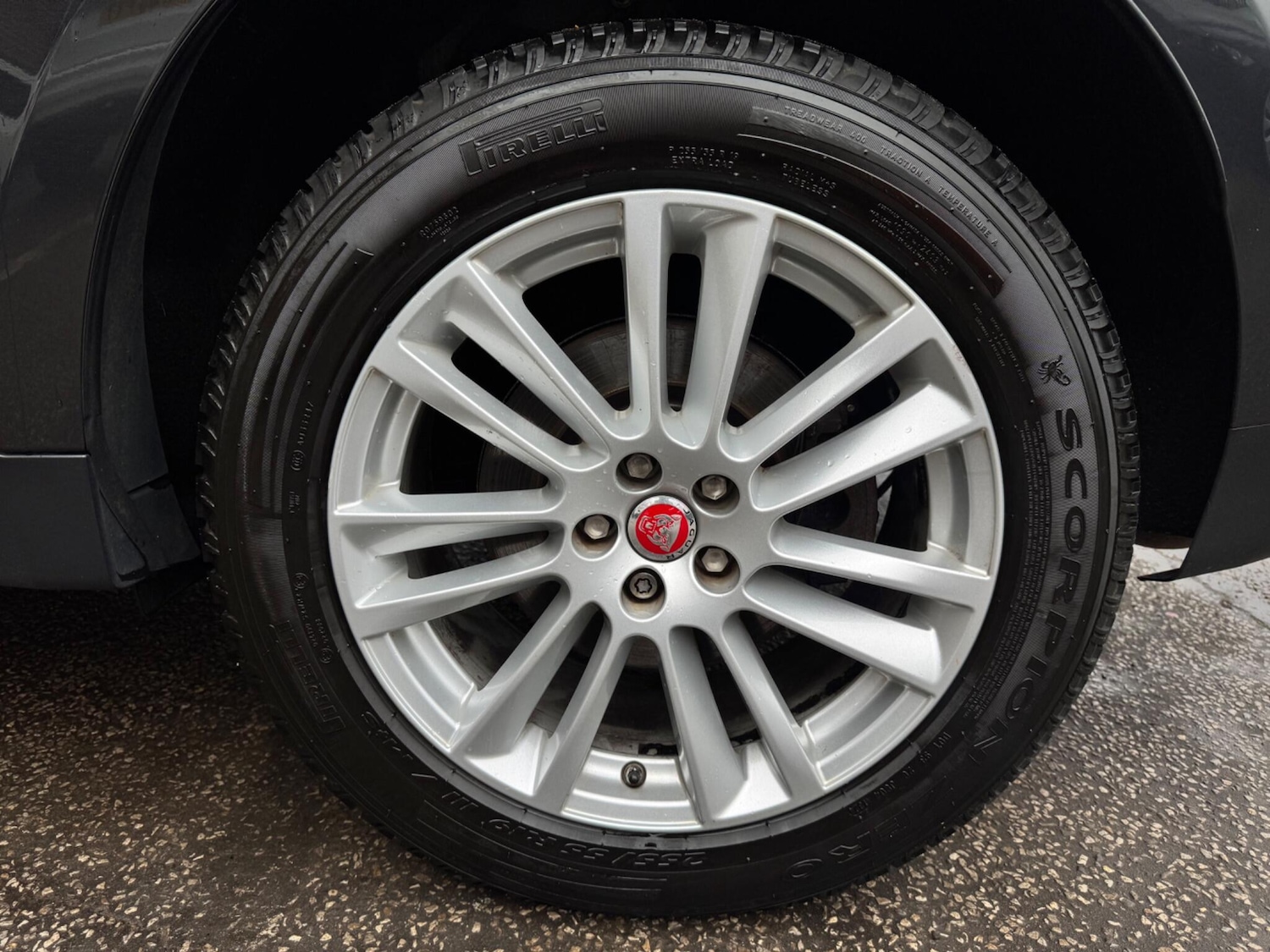 Used Jaguar F-Pace 2017 for sale - 77305285: Photo 44