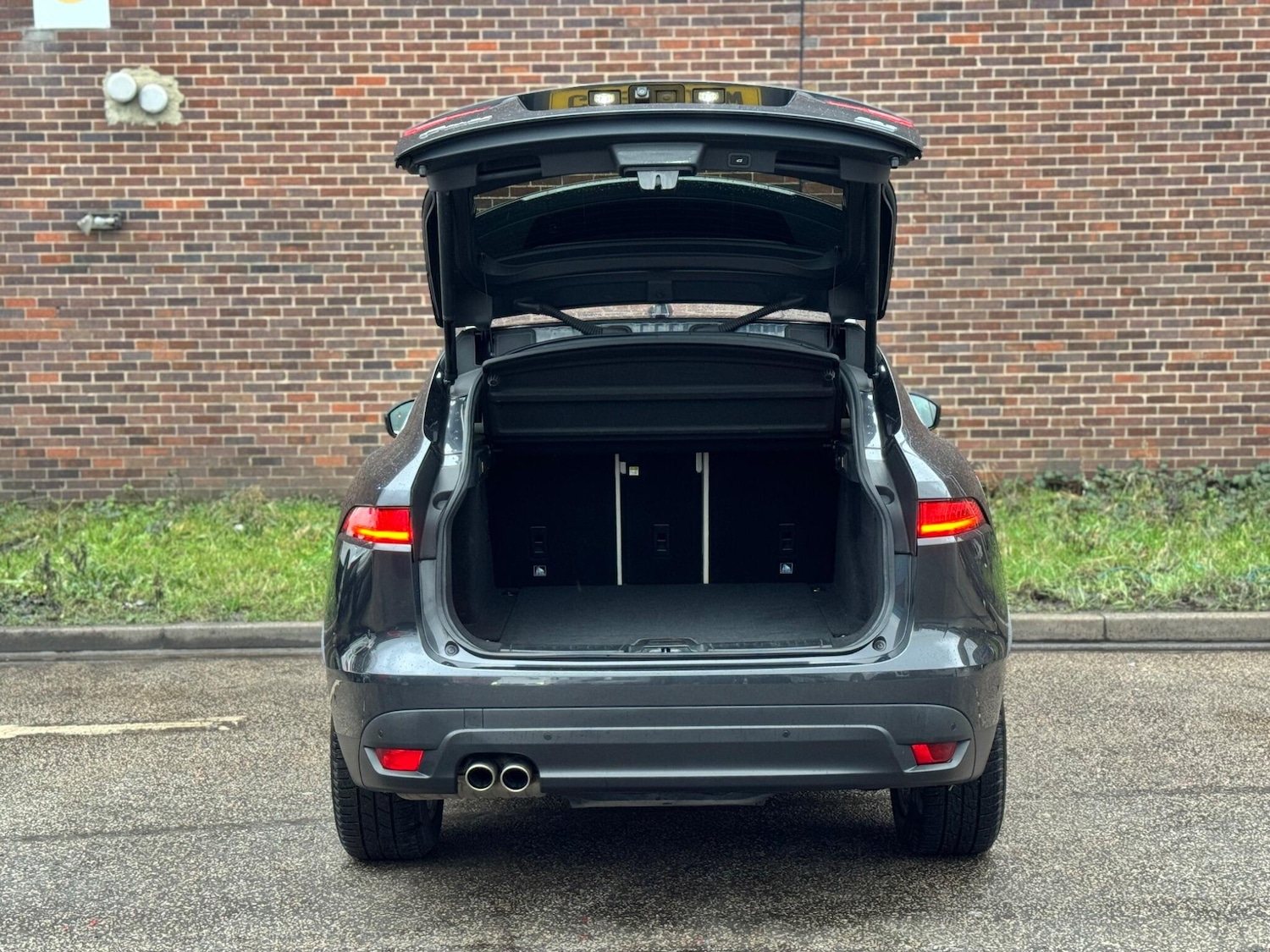 Used Jaguar F-Pace 2017 for sale - 77305285: Photo 47