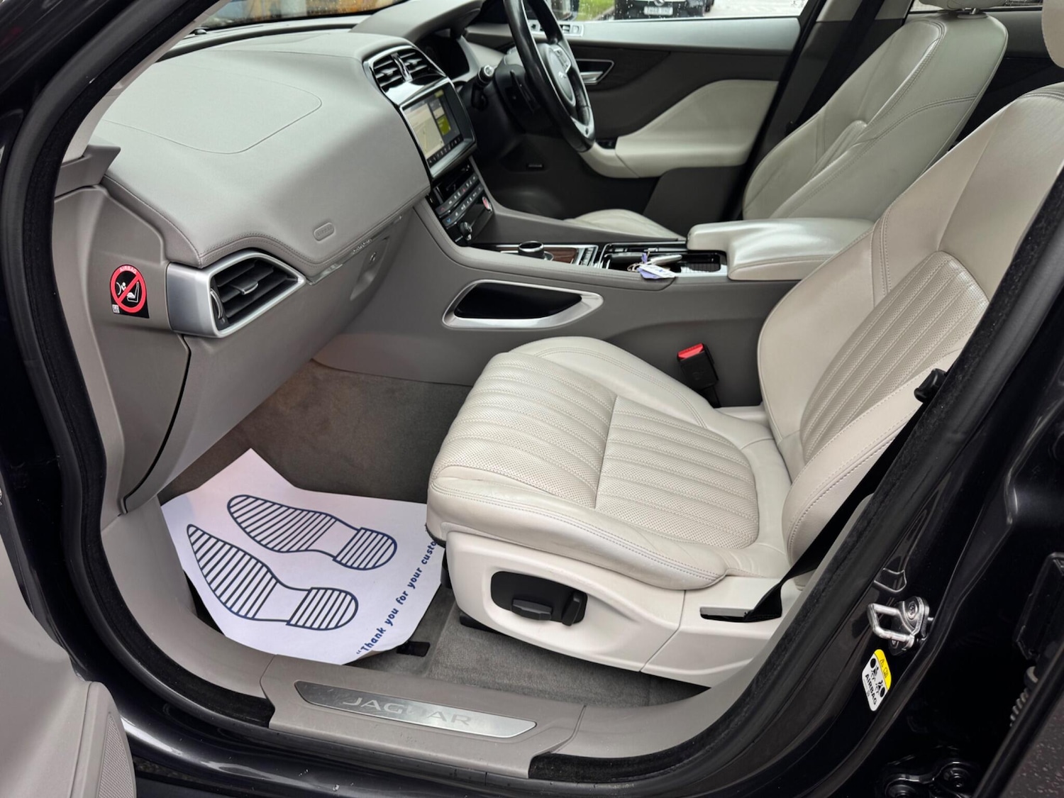 Used Jaguar F-Pace 2017 for sale - 77305285: Photo 51