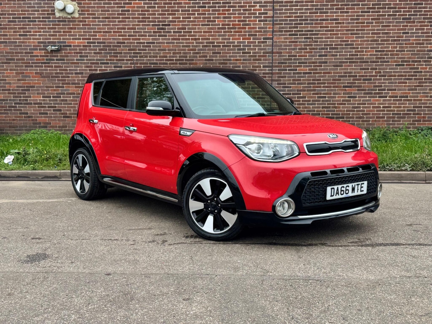 Used Kia Soul 2016 for sale - 76294812: Photo 1