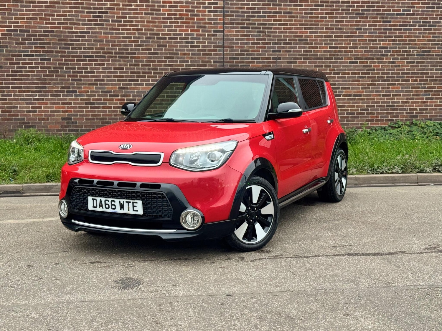 Used Kia Soul 2016 for sale - 76294812: Photo 2
