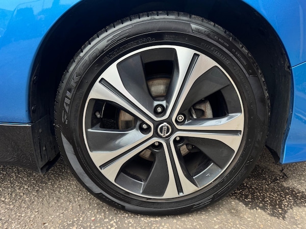 Used Nissan Leaf 2020 for sale - 76296098: Photo 11
