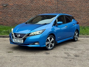 Used Nissan Leaf 2020 for sale - 76296098: Photo
