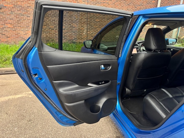 Used Nissan Leaf 2020 for sale - 76296098: Photo 32