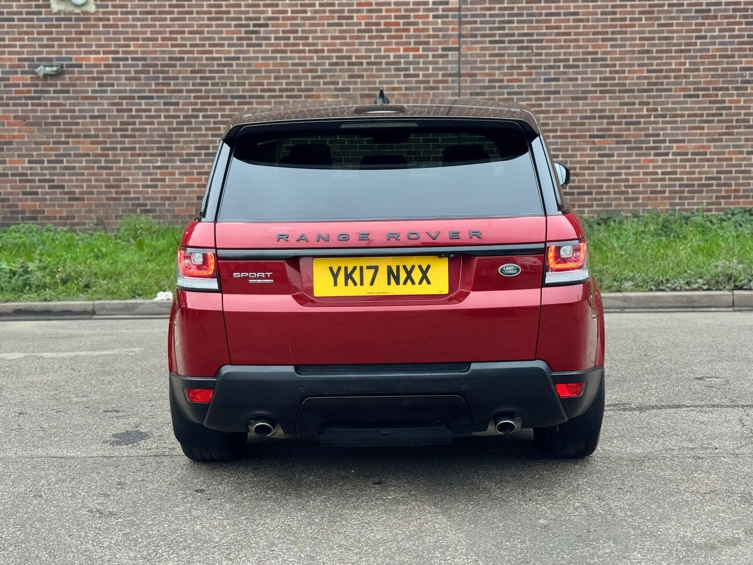 Used Land Rover Range Rover Sport 2017 for sale - 76269668: Photo 10