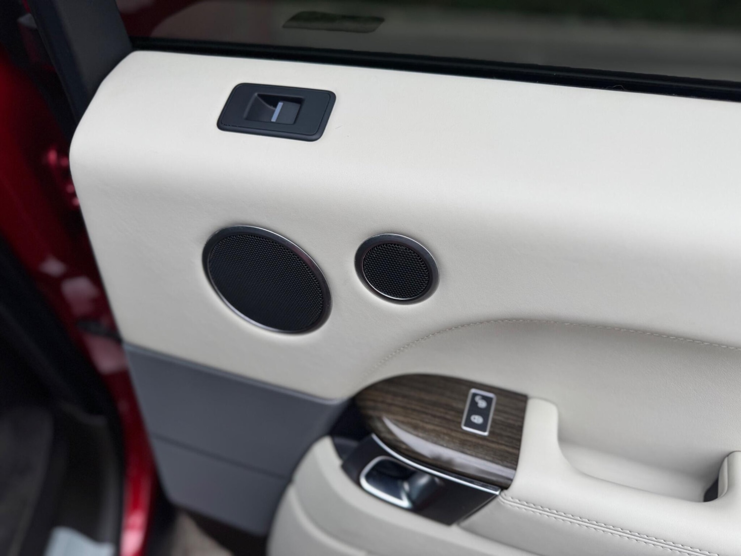 Used Land Rover Range Rover Sport 2017 for sale - 76269668: Photo 30