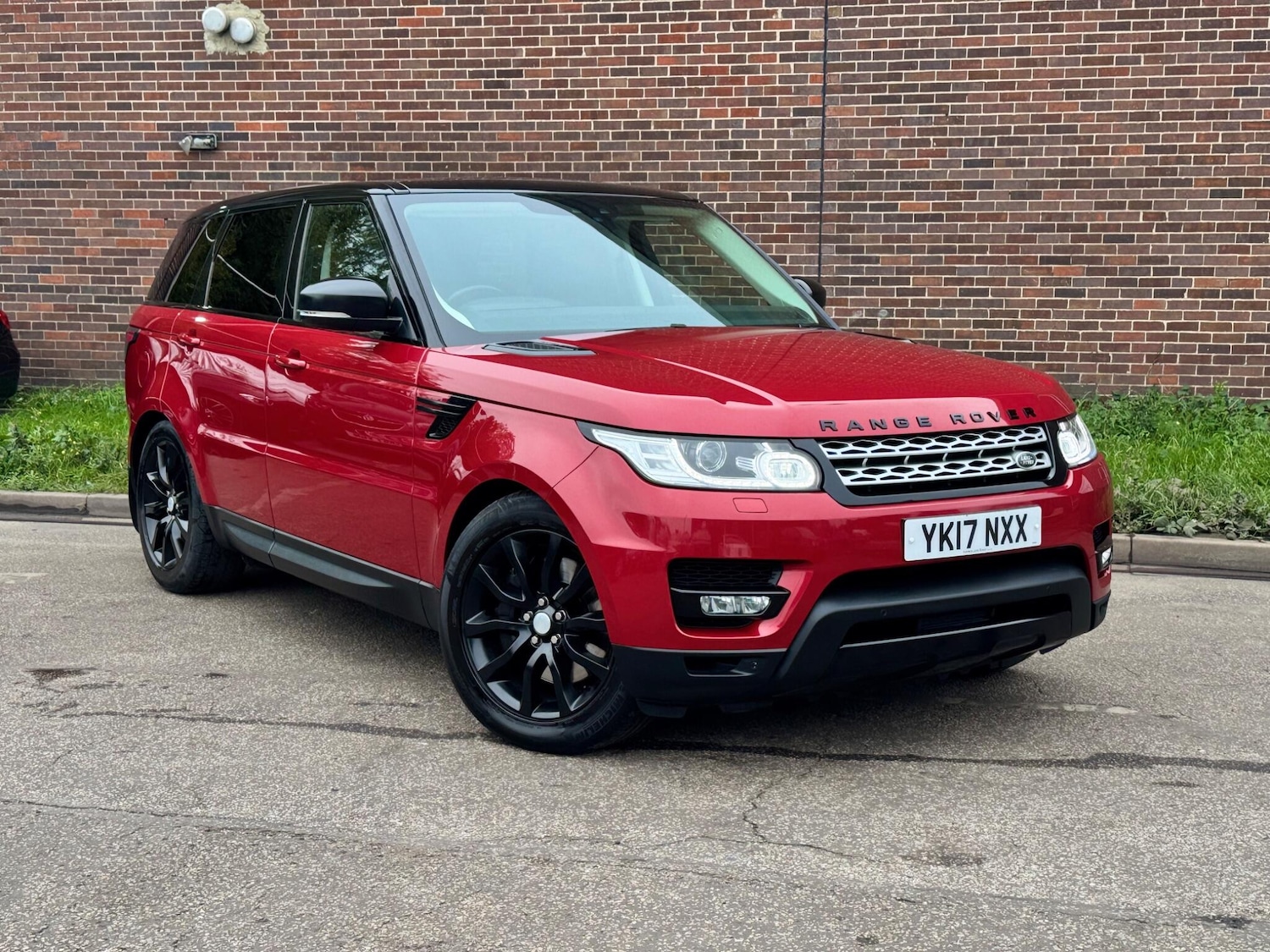 Used Land Rover Range Rover Sport 2017 for sale - 76269668: Photo 6