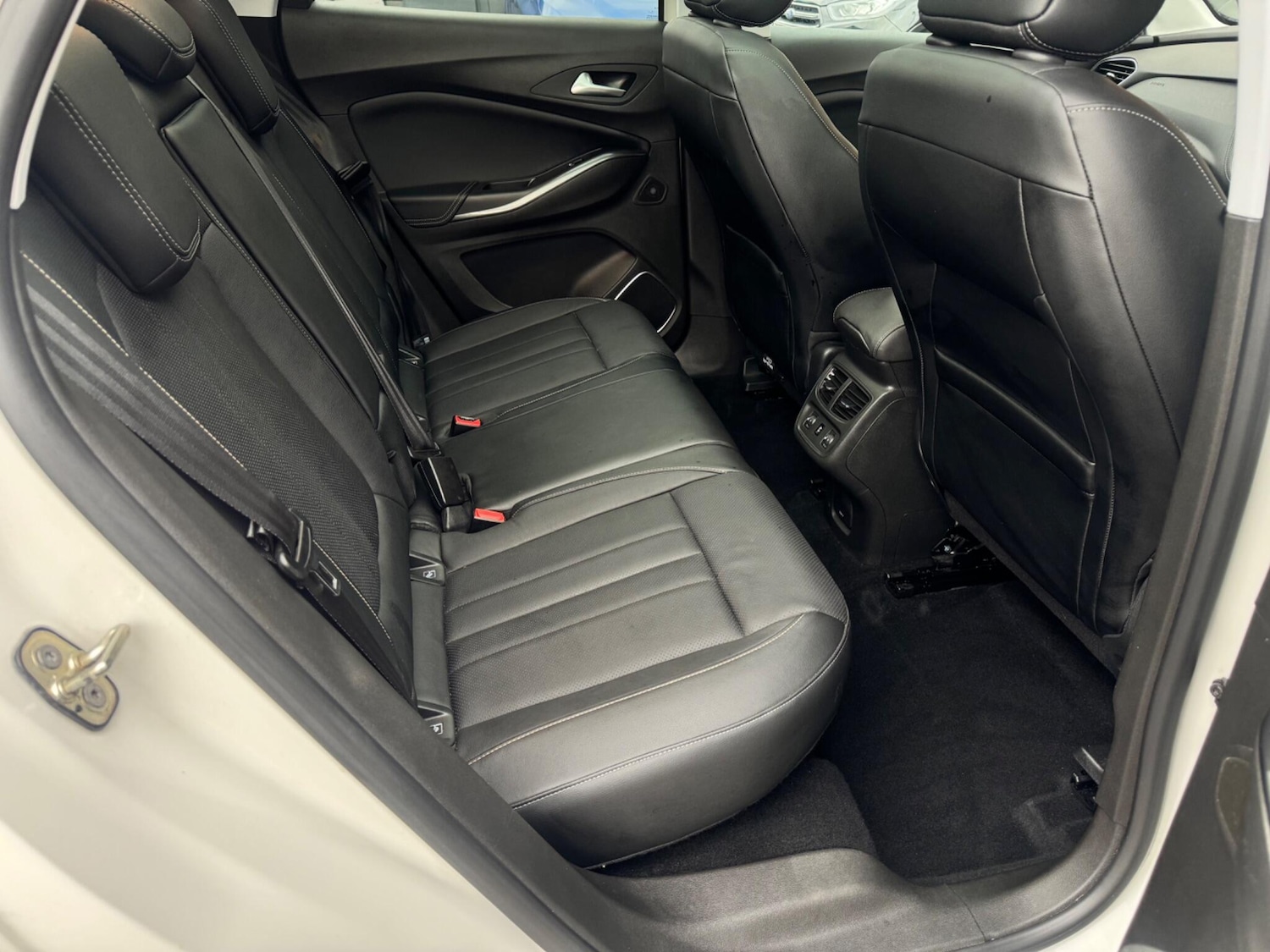 Used Vauxhall Grandland X 2019 for sale - 76094577: Photo 30