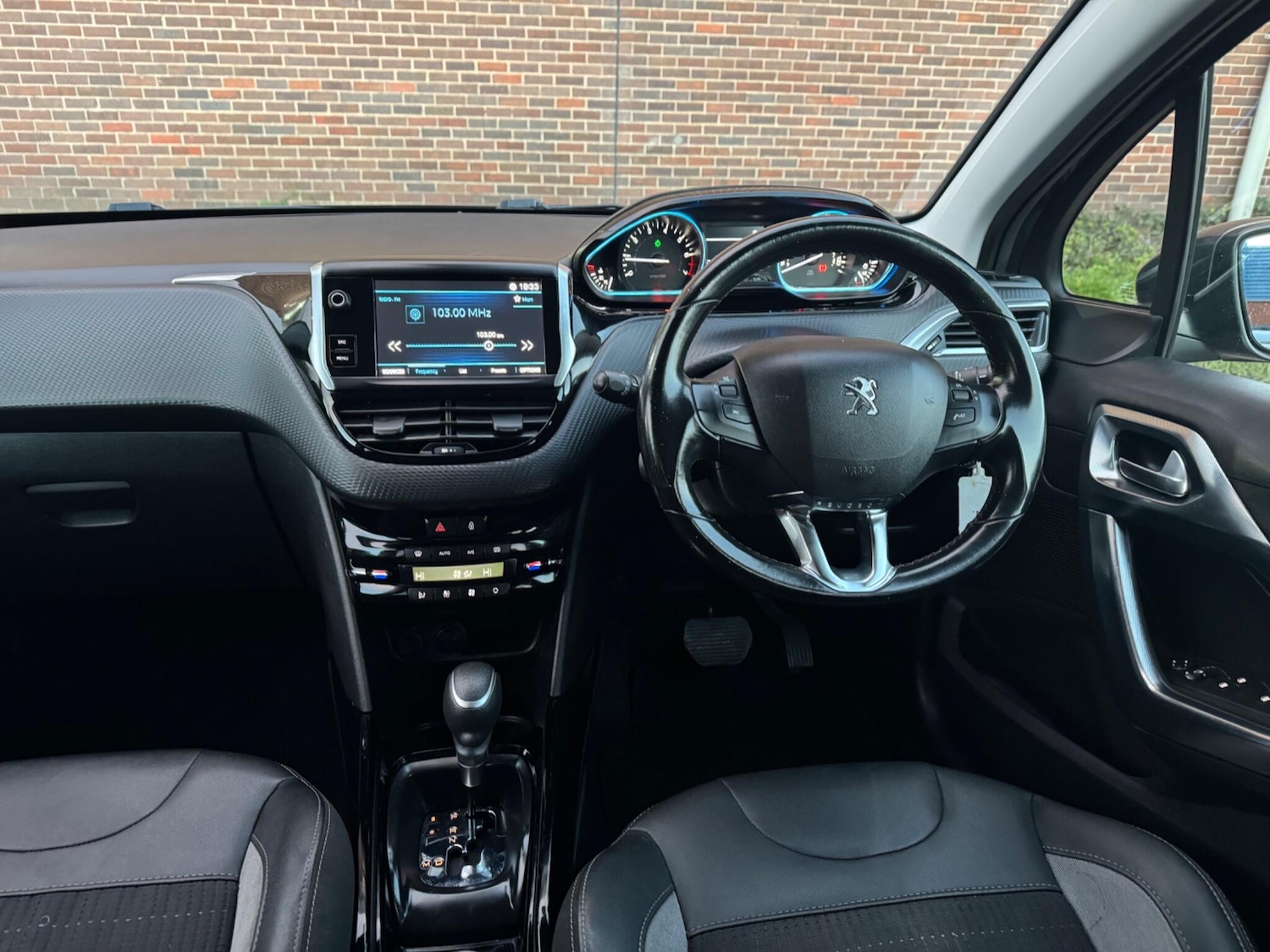 Used Peugeot 2008 2018 for sale - 78062583: Photo 23