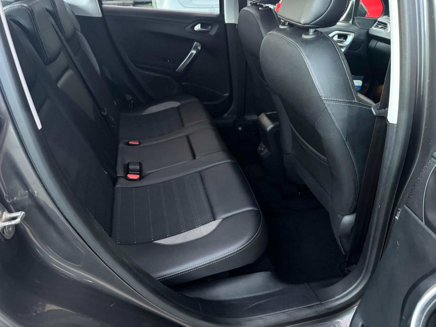 Used Peugeot 2008 2018 for sale - 78062583: Photo 29