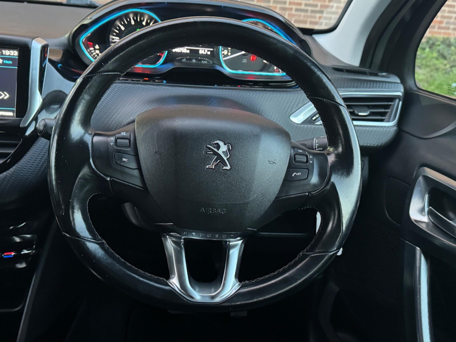 Used Peugeot 2008 2018 for sale - 78062583: Photo 44