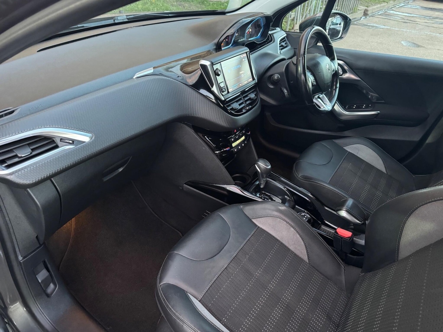 Used Peugeot 2008 2018 for sale - 78062583: Photo 45