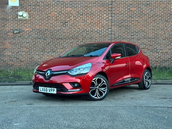 Used Renault Clio 2018 for sale - 77586762: Photo
