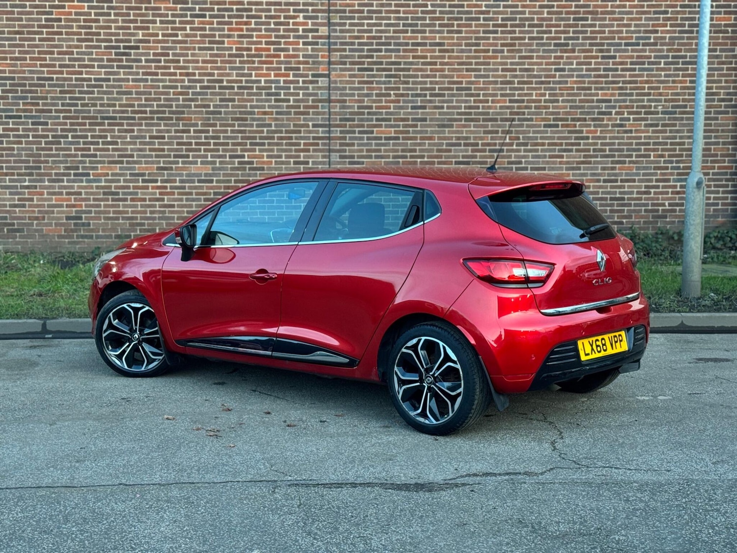 Used Renault Clio for sale - 77586762: Photo 7