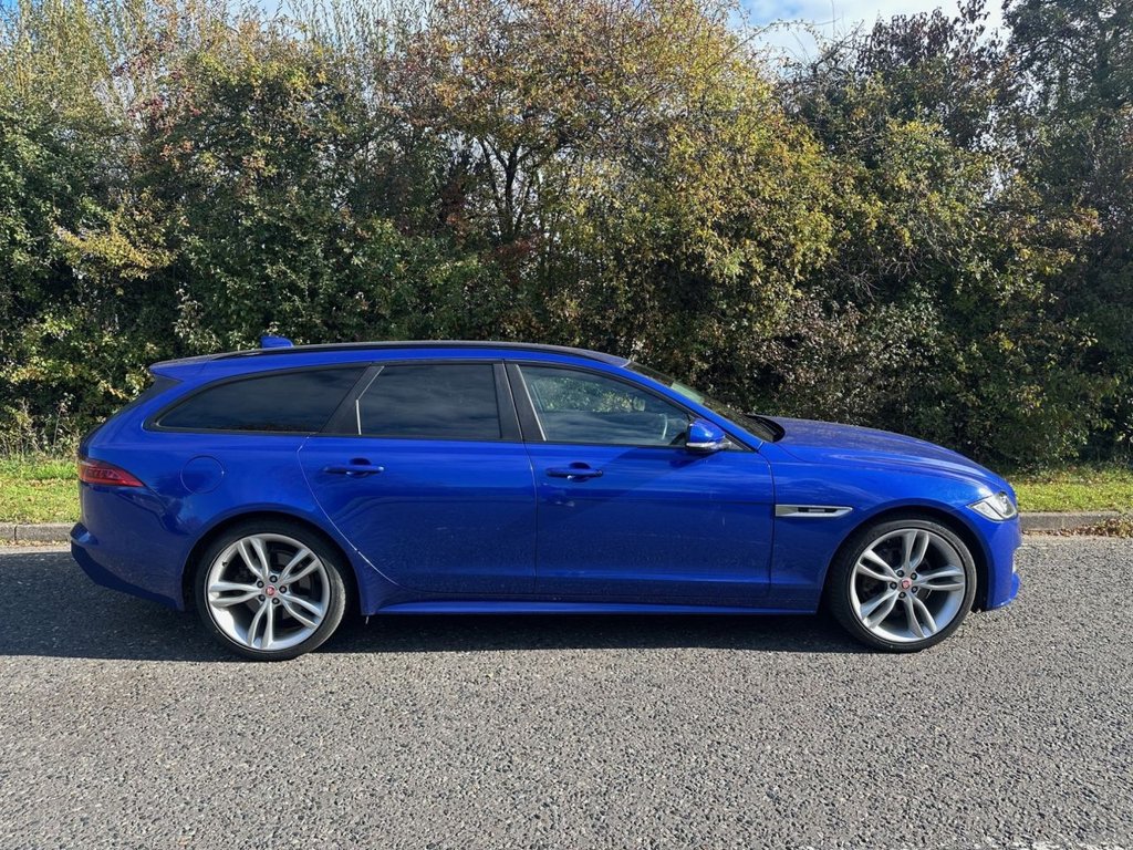 Used Jaguar XF 2017 for sale - 76367769: Photo 2