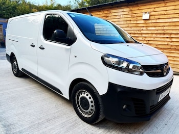 Vauxhall - Vivaro