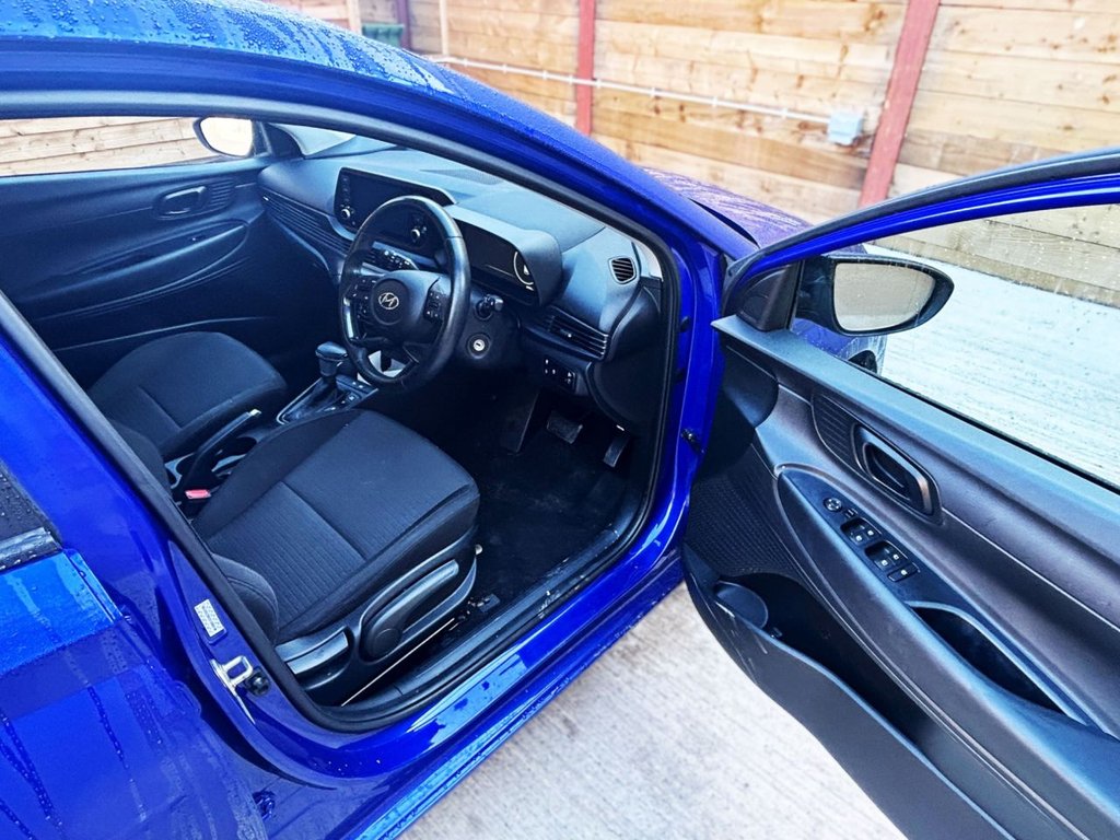 Used Hyundai i20 2022 for sale - 76080878: Photo 11