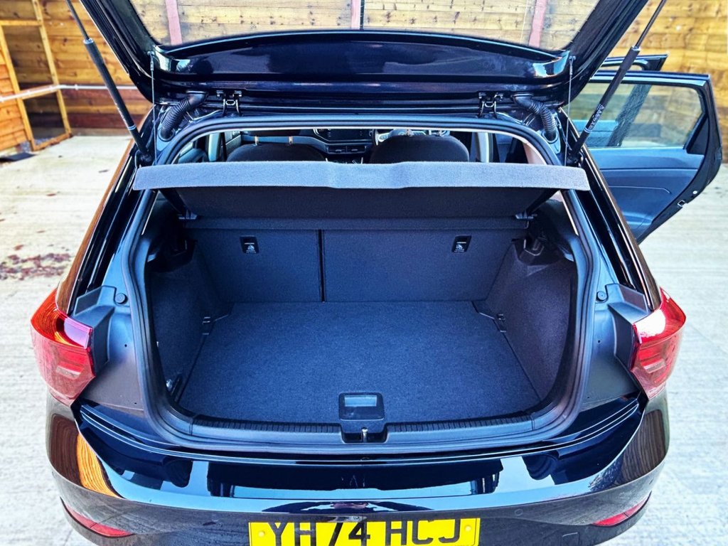 Used Volkswagen Polo 2024 for sale - 76665533: Photo 11