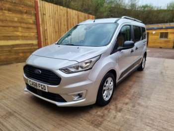 Used Ford Grand Tourneo Connect 2018 for sale - 74884558: Photo