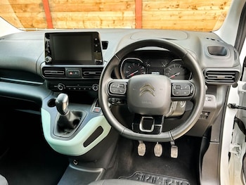 Used Citroen Berlingo 2020 for sale - 77213019: Photo