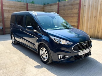 Used Ford Grand Tourneo Connect 2020 for sale - 79129091: Photo