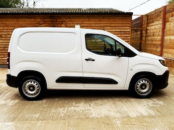 Used Vauxhall Combo 2024 for sale - 76840929: Photo