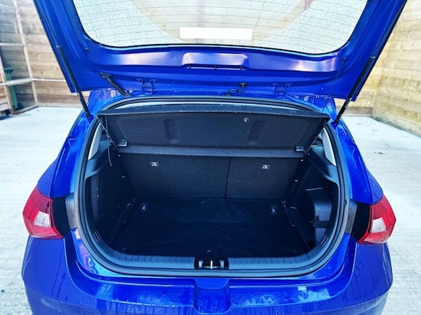 Used Hyundai i20 2022 for sale - 76323278: Photo 11