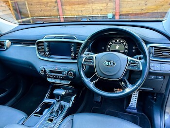 Used Kia Sorento 2018 for sale - 77212826: Photo