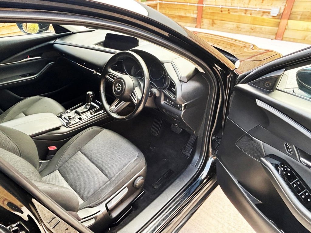 Used Mazda CX-30 2021 for sale - 76604485: Photo 11