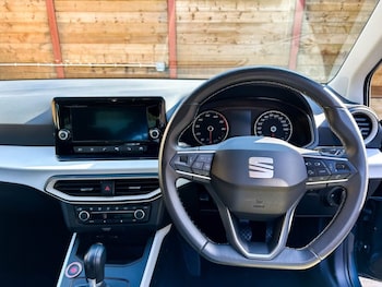 Used SEAT Arona 2023 for sale - 77572262: Photo