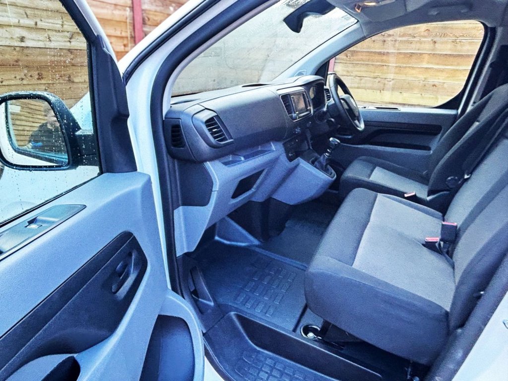 Used Vauxhall Vivaro 2022 for sale - 76767994: Photo 14