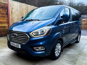 Used Ford Tourneo Custom 2019 for sale - 76973781: Photo