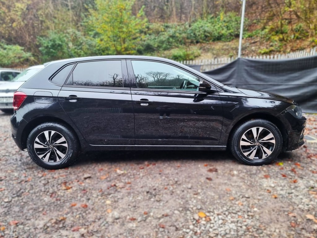 Used Volkswagen Polo 2021 for sale - 76546630: Photo 2