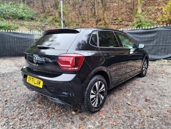 Used Volkswagen Polo 2021 for sale - 76546630: Photo
