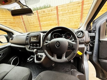 Used Renault Trafic 2020 for sale - 76482329: Photo