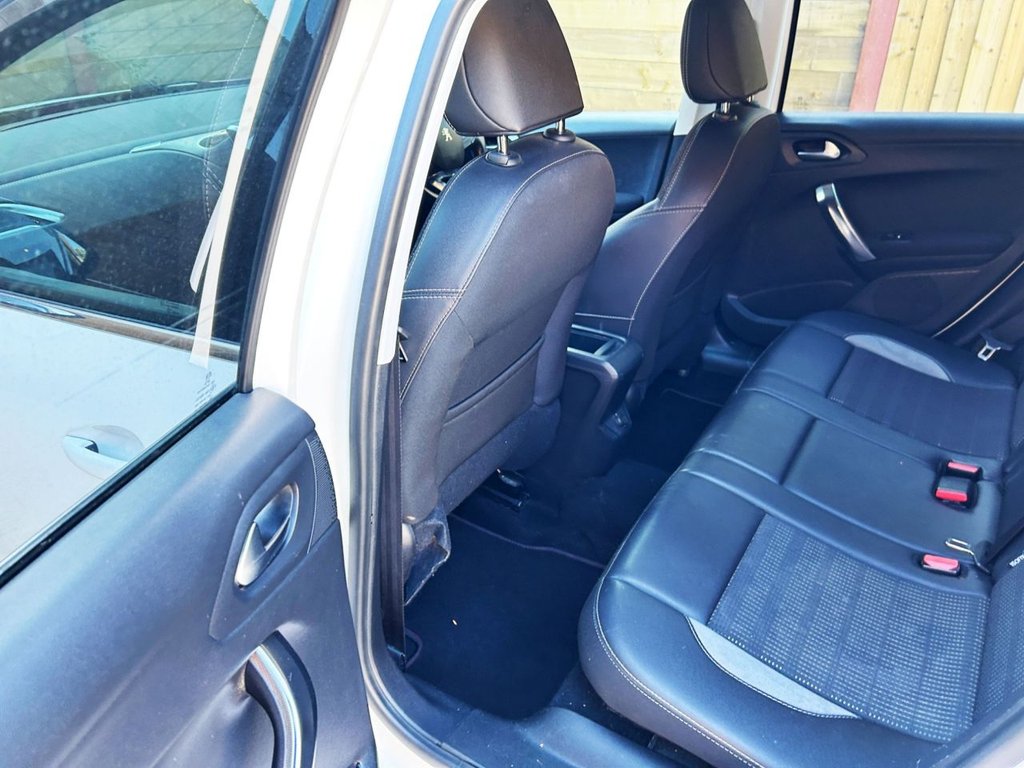 Used Peugeot 2008 2017 for sale - 76558792: Photo 19