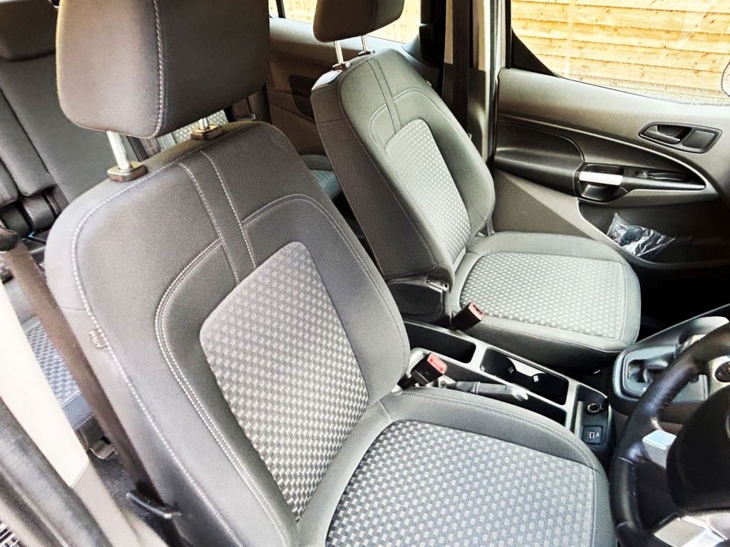 Used Ford Tourneo Connect 2020 for sale - 76010041: Photo 13