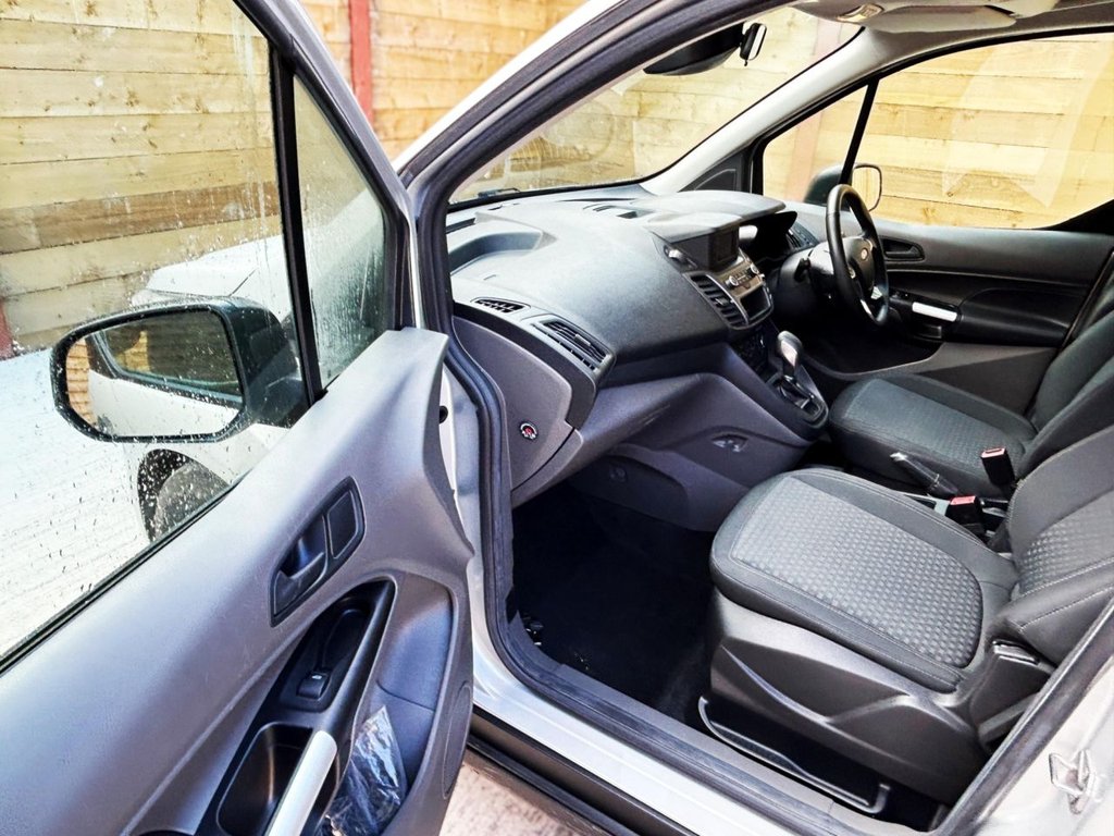 Used Ford Tourneo Connect 2020 for sale - 76010041: Photo 16