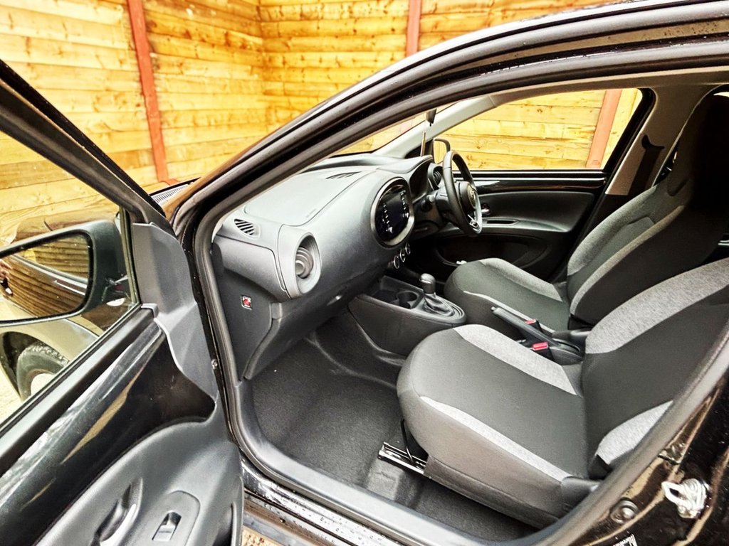 Used Toyota Aygo X 2023 for sale - 76604348: Photo 10