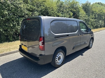 Used Citroen Berlingo 2024 for sale - 79462212: Photo