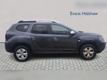 Used Dacia Duster 2020 for sale - 79660654: Photo