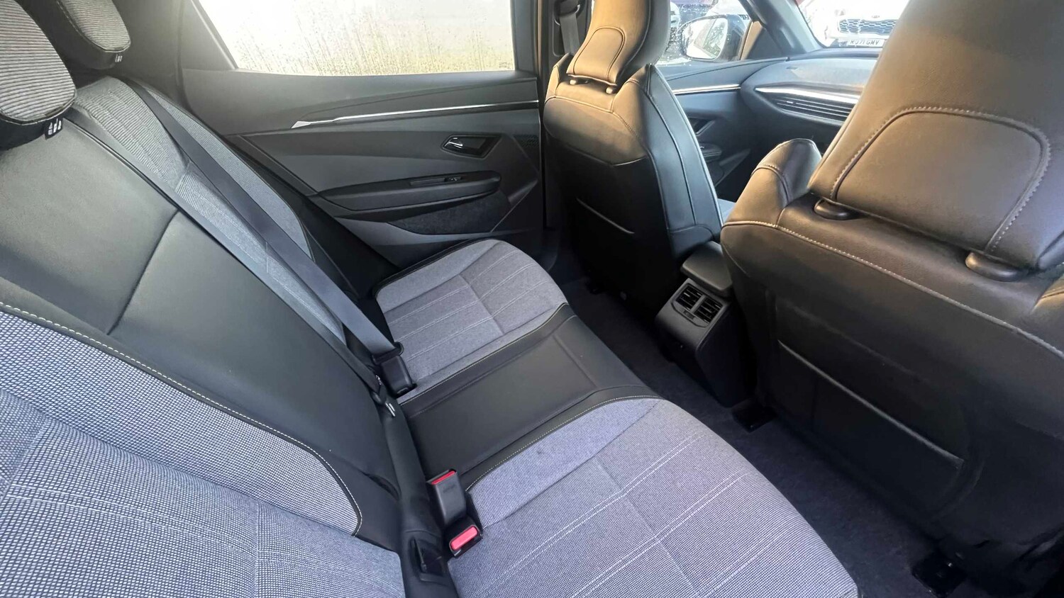 Used Renault Megane E Tech for sale - 77861280: Photo 11