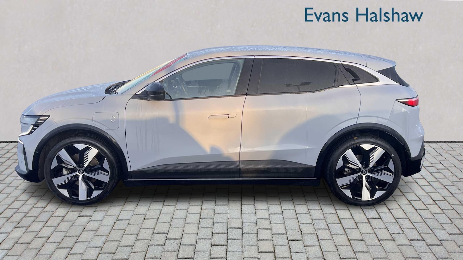 Used Renault Megane E Tech for sale - 77861280: Photo 4