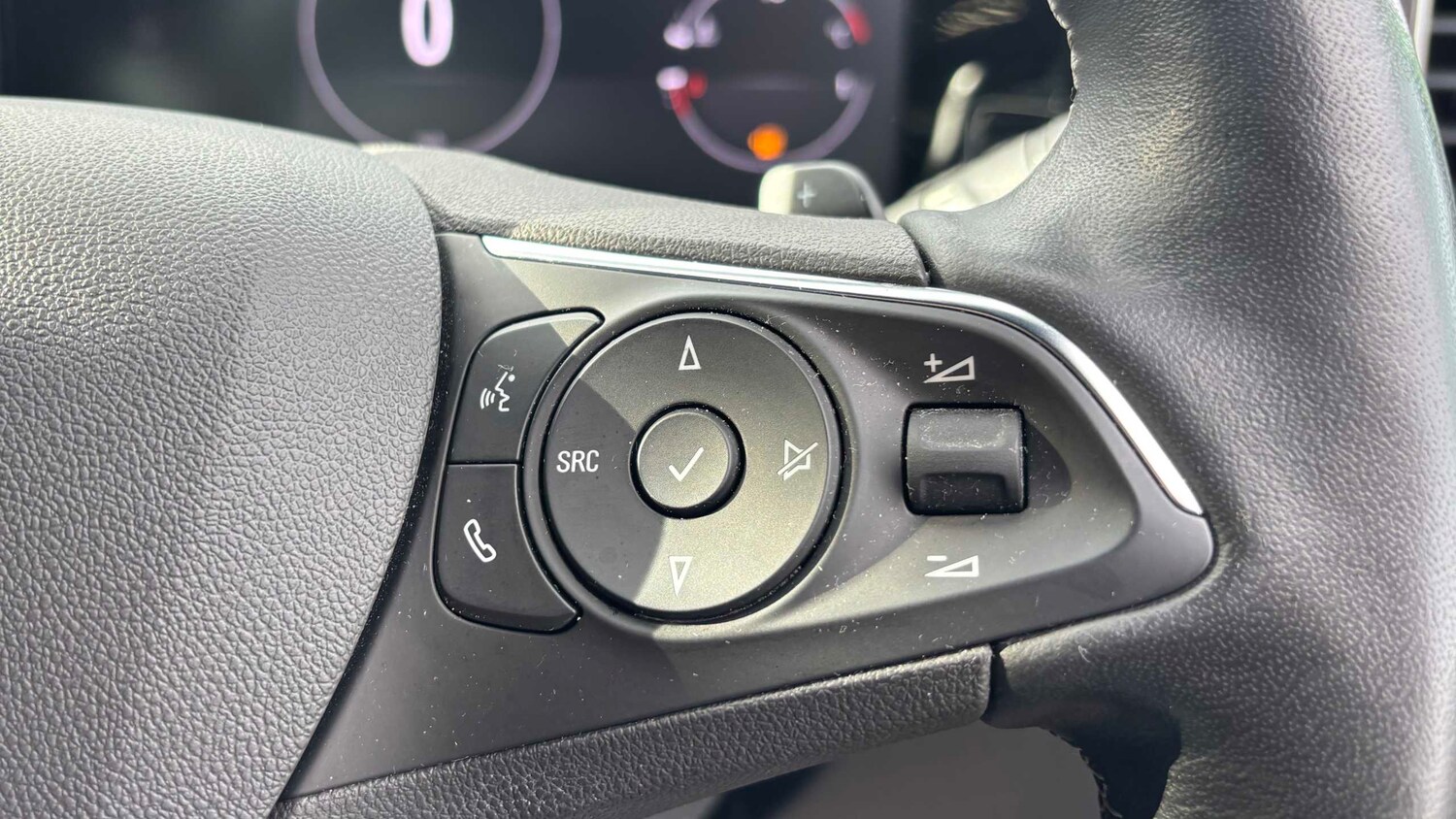 Used Vauxhall Mokka 2023 for sale - 77857376: Photo 14