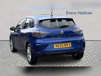 Used Renault Clio 2025 for sale - 78732361: Photo