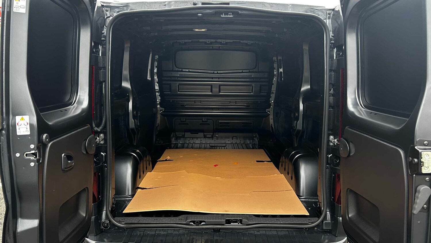 Used Renault Trafic 2025 for sale - 78089787: Photo 9