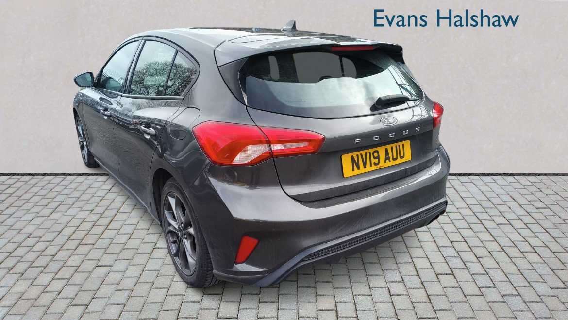 Used Ford Focus 2019 for sale - 78060184: Photo 2