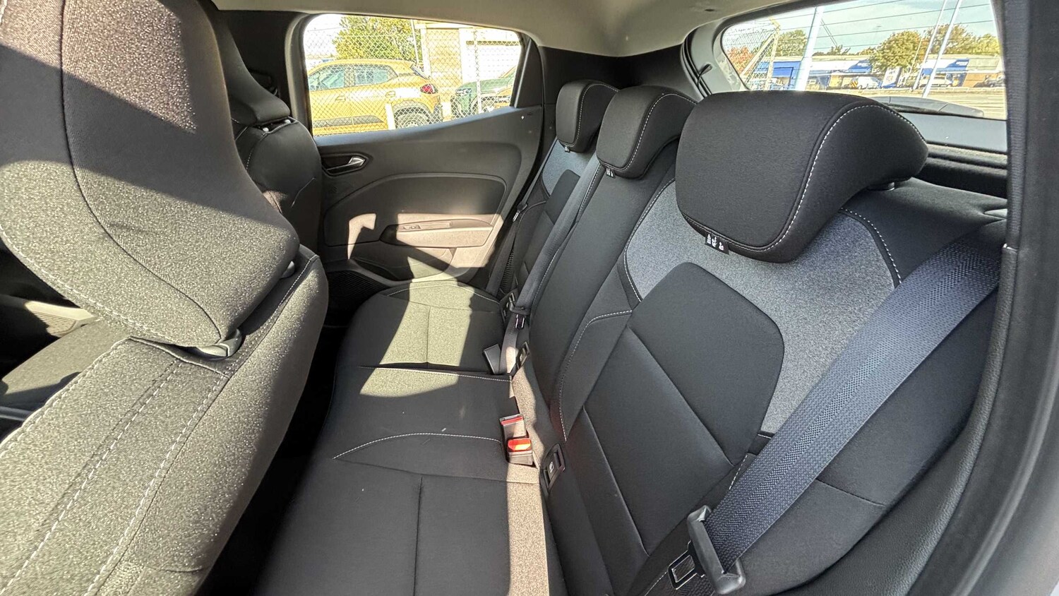 Used Renault Clio 2025 for sale - 77856578: Photo 18