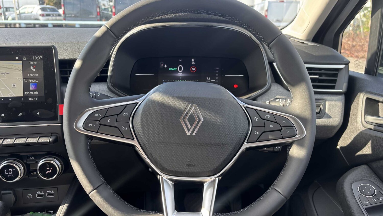 Used Renault Clio 2025 for sale - 77856578: Photo 21