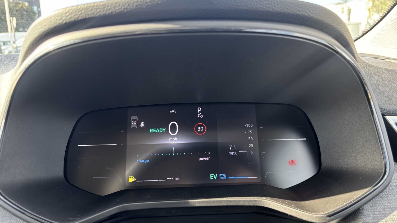 Used Renault Clio 2025 for sale - 77856578: Photo 22